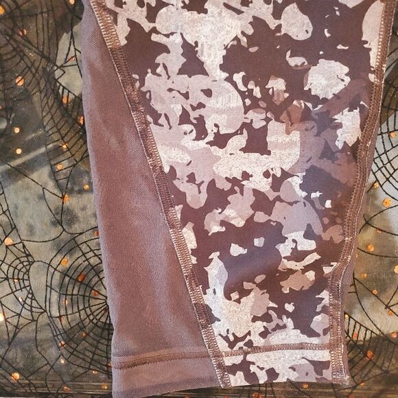 UNDER ARMOUR Women's Compression Capri Leffings Size XL - Picture 2 of 4